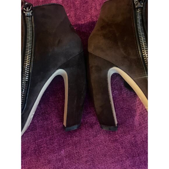 MIU MIU Suede and Wool Ankle Boots w Banana Curve Heel Shoes Size 39 9 - Picture 7 of 8